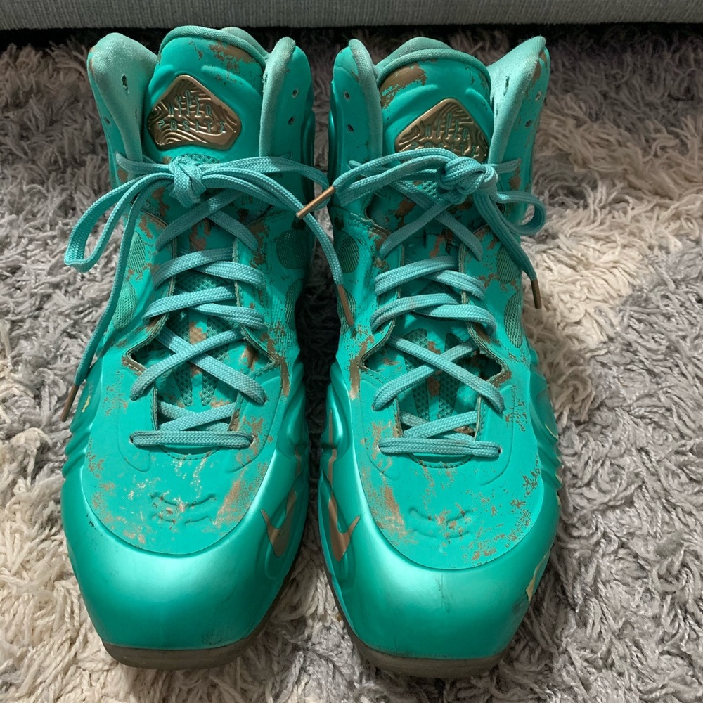 Nike Hyperposite Statue of Liberty men’s size 11.5